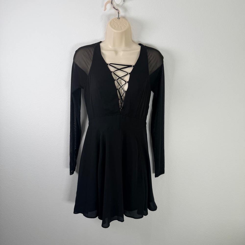 Express Black Lace Up Mesh Long Sleeve Fit & Flare Dress 8542-058 Size 2 NEW